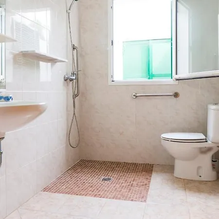 Apartchalet Elvira. B בית נופש *